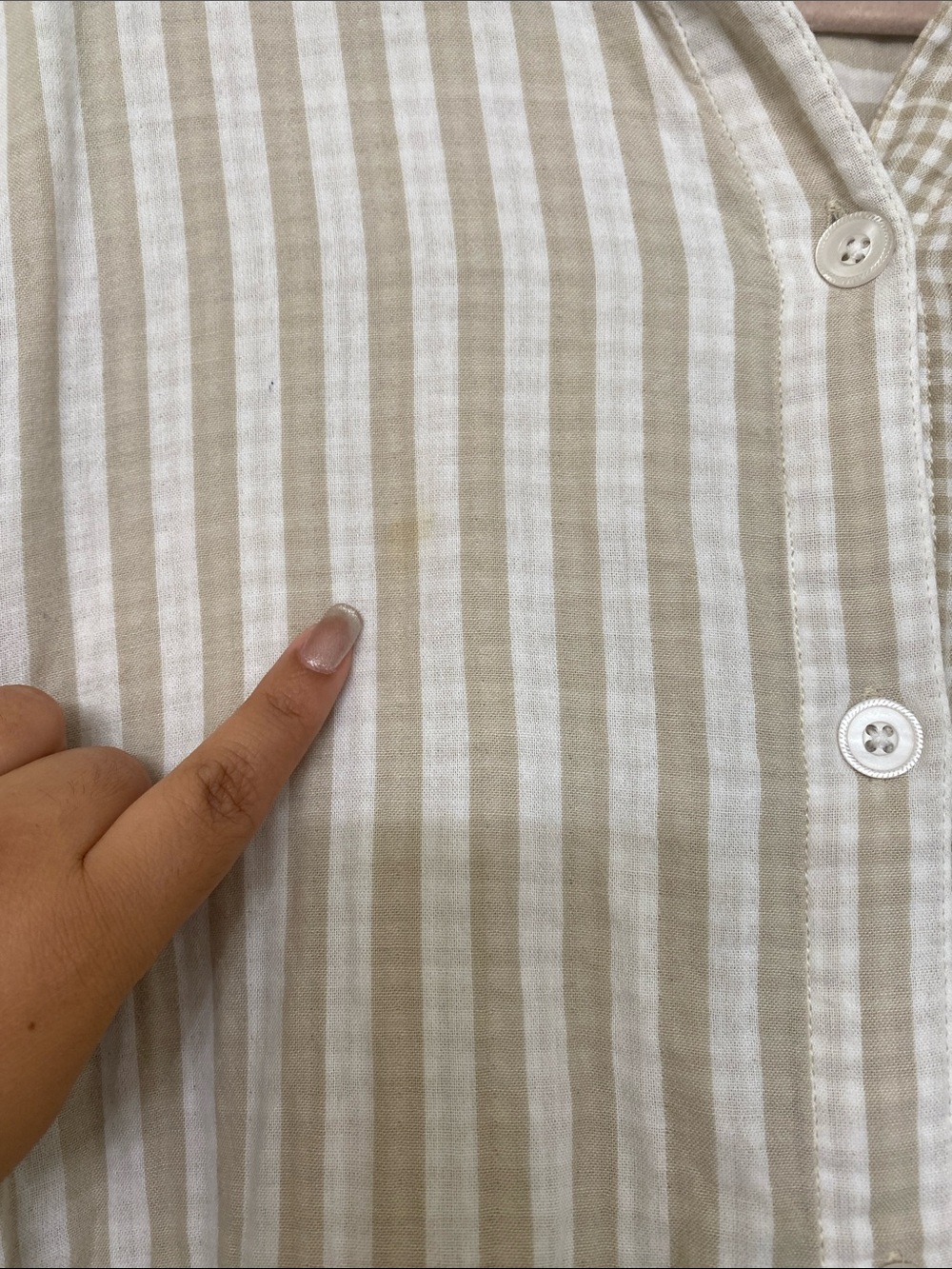 Beige & White Mixed Stripe and Gingham Button-Down Shirt - Picture 3 of 4